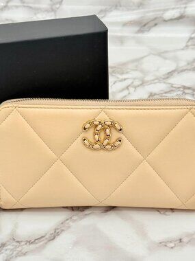Chanel 19 Zip Around Wallet